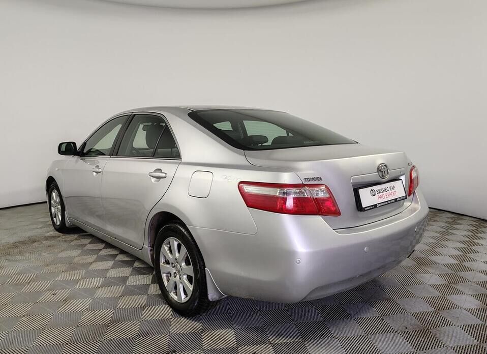 Toyota Camry, VI (XV40) 2.4 AT (167 л.с.)