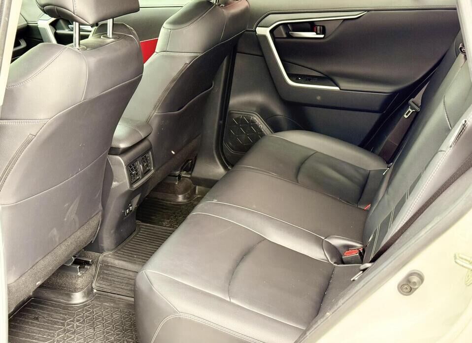 Toyota RAV4, V (XA50) 2.5 AT (199 л.с.) 4WD