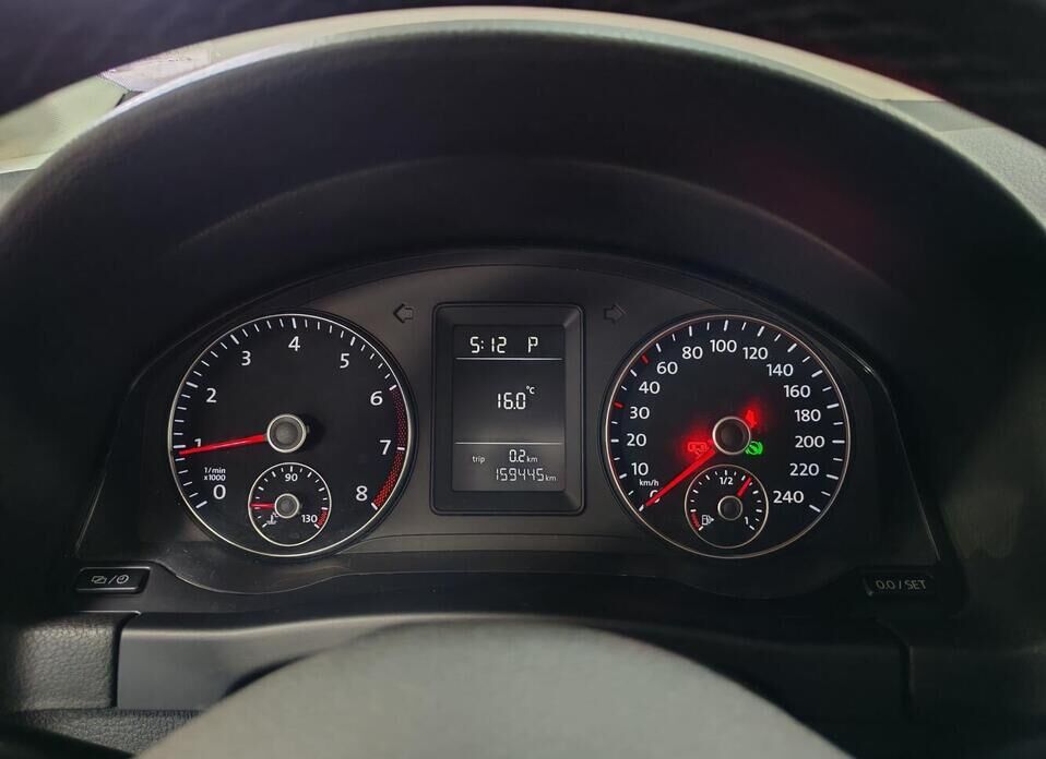 Volkswagen Golf Plus, II 1.6 AMT (102 л.с.)