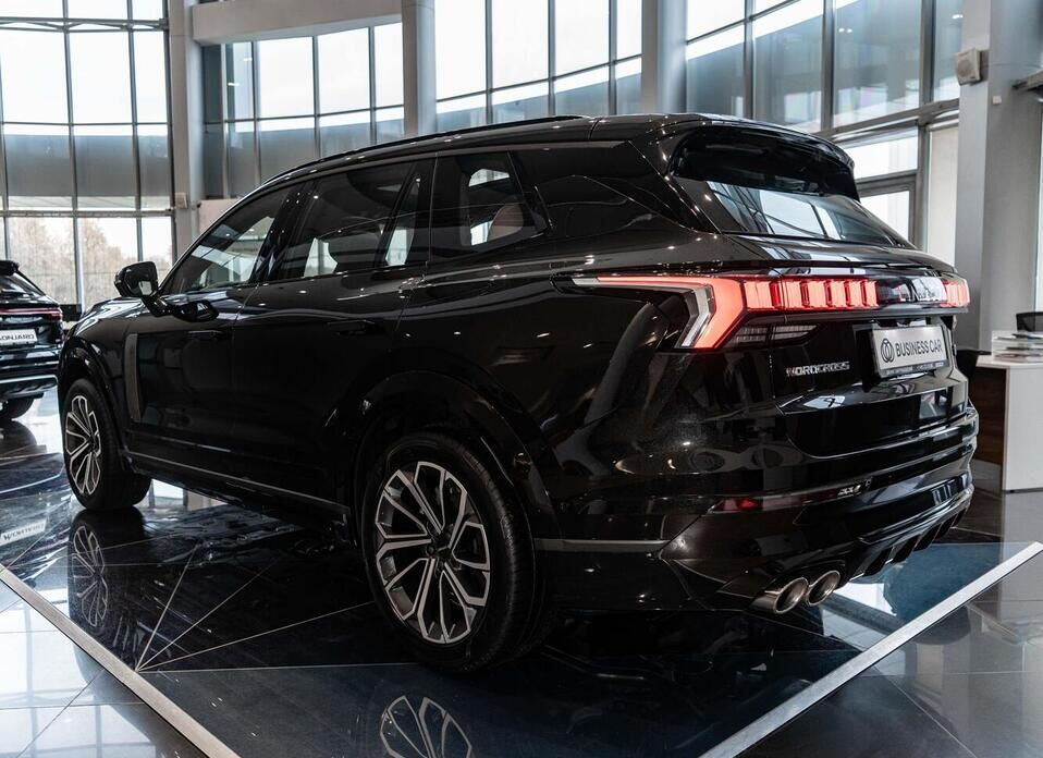 Lynk & Co 09 MHEV 2.0 AT (254 л.с.) 4WD